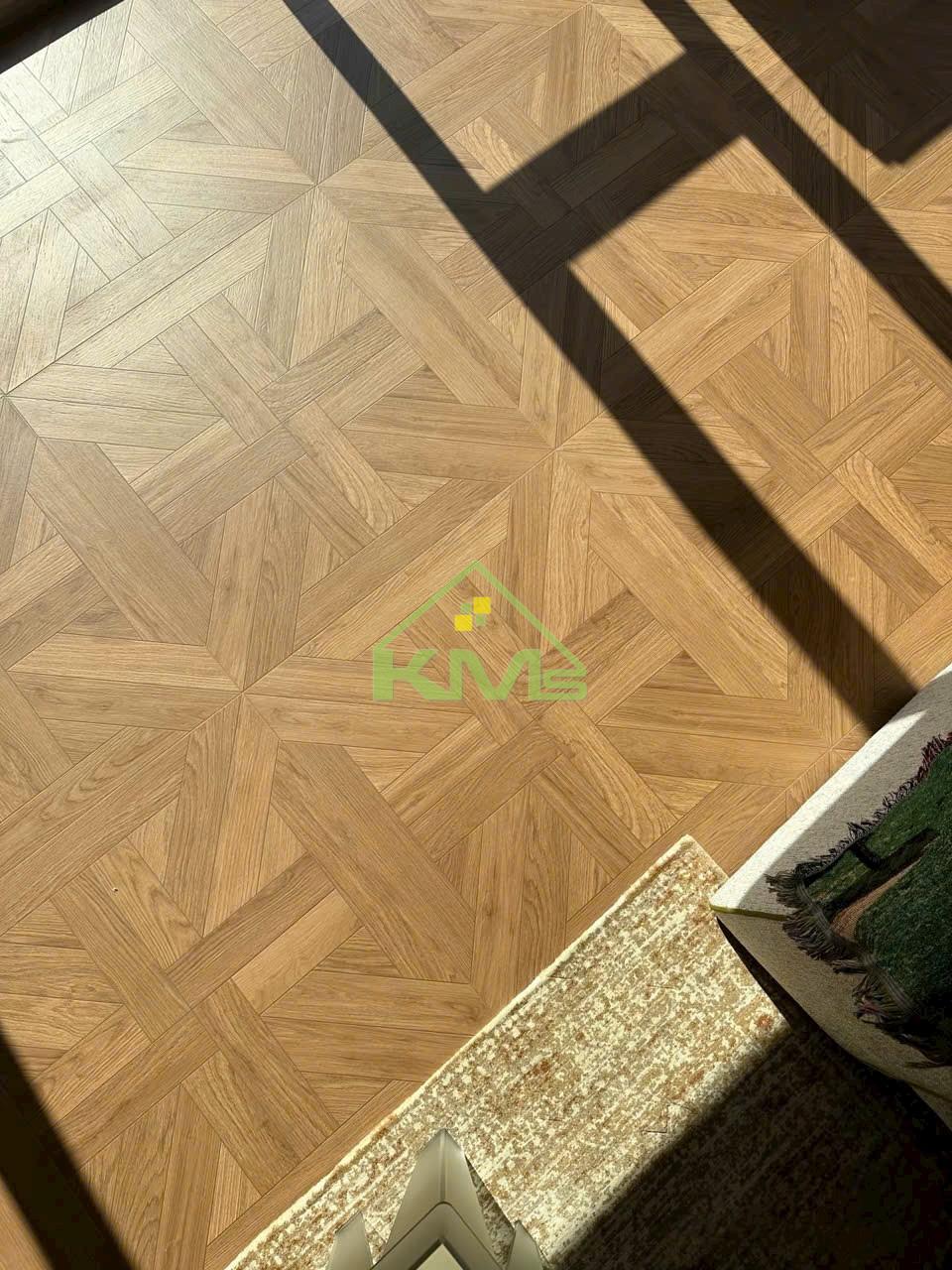 Gạch Vân Gỗ 80x80cm Xương Cá Nhập Khẩu F012 Gạch Lát Nền Phòng Ngủ